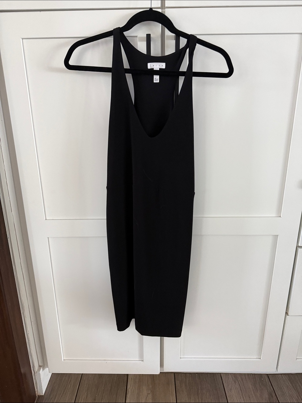 Black Sleeveless V-Neck Shift Dress